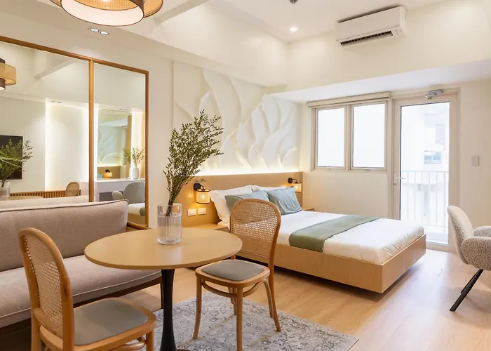Aparthotel Luxury 1 Bedroom View In Park Mckinley West Fast Wi-fi Washer Dryer Manila